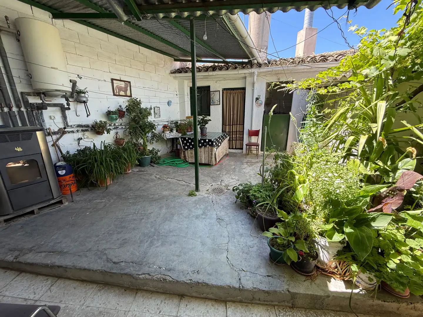 Vista exterior de Casa o xalet en venda en Alcalá la Real amb Calefacció, Jardí privat i Terrassa