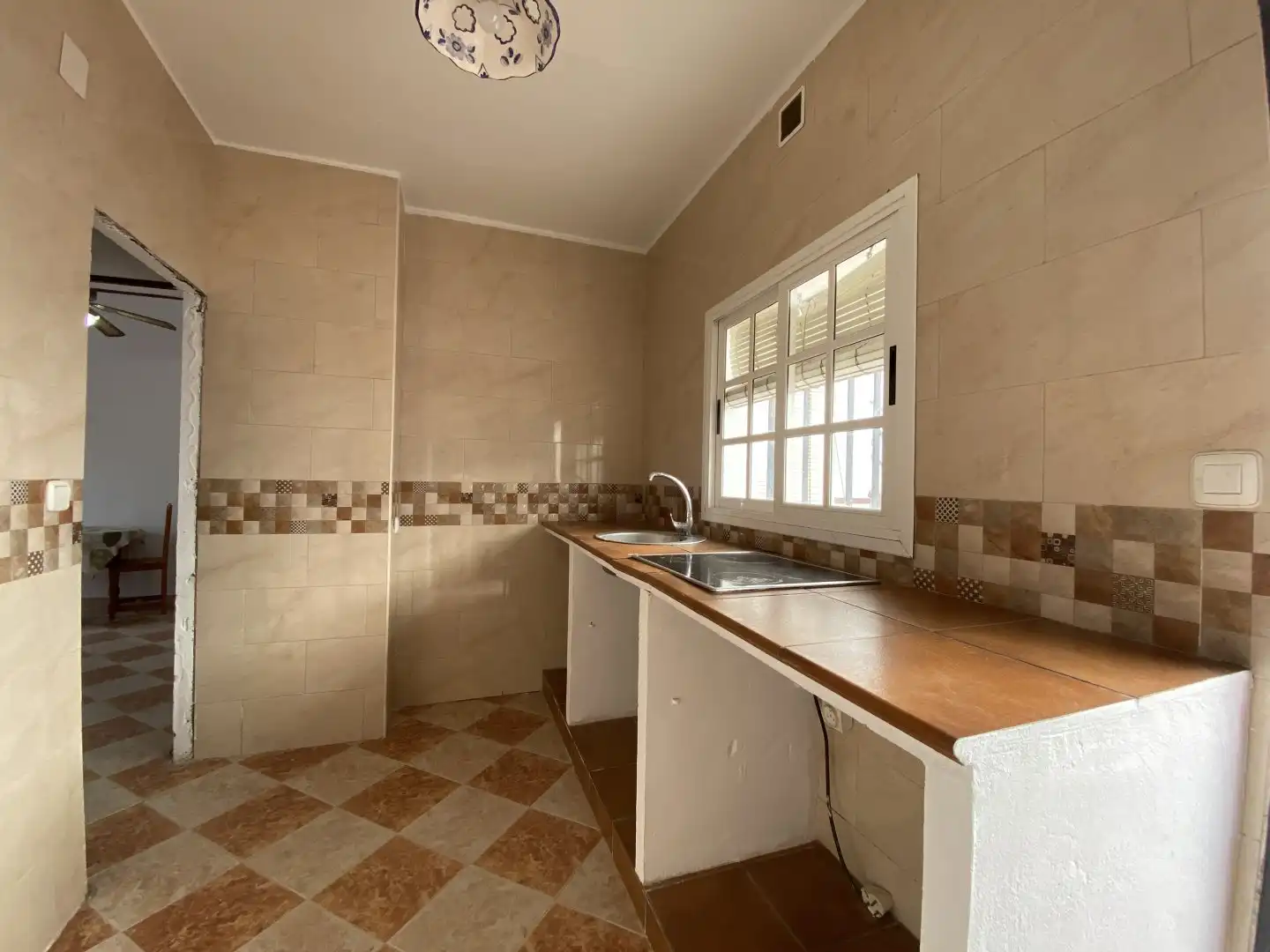 Kitchen of Houses for sale in Chipiona  with Terrace and Storage room