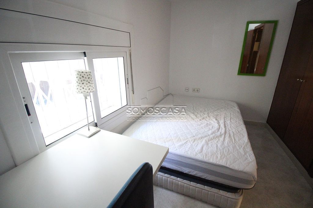 Bedroom of Flat to rent in  Barcelona Capital  with Air Conditioner, Terrace and Furnished
