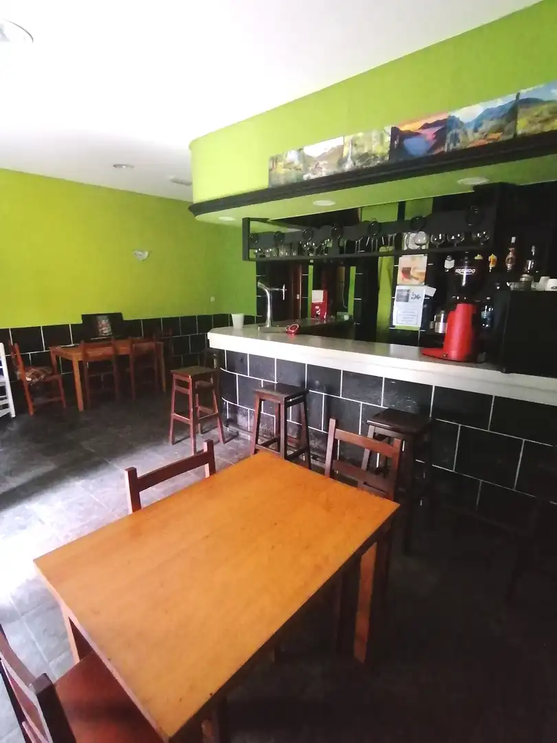 Local en venta en Gijón  con Amueblado