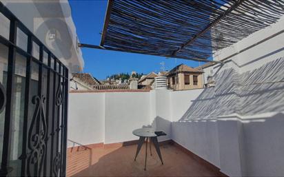 Exterior view of Single-family semi-detached for sale in  Granada Capital  with Air Conditioner, Heating and Terrace