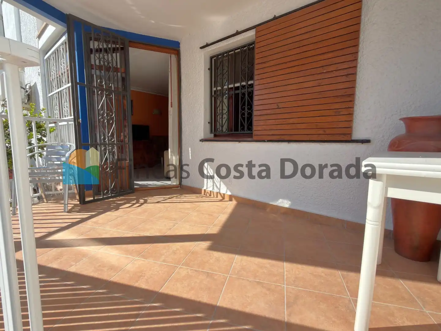 Terraza de Planta baja en venta en Vilanova i la Geltrú con Aire acondicionado, Jardín privado y Terraza