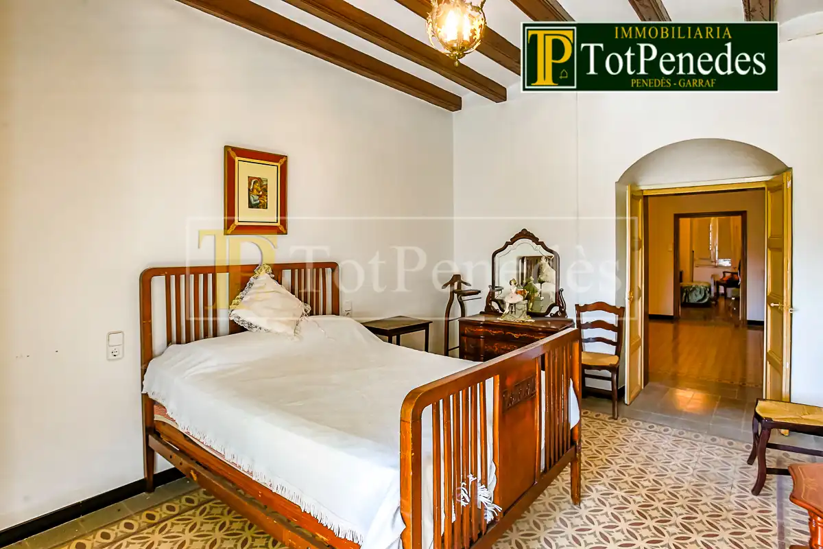Schlafzimmer von Country house zur Miete in Font-rubí mit Klimaanlage, Heizung und Privatgarten