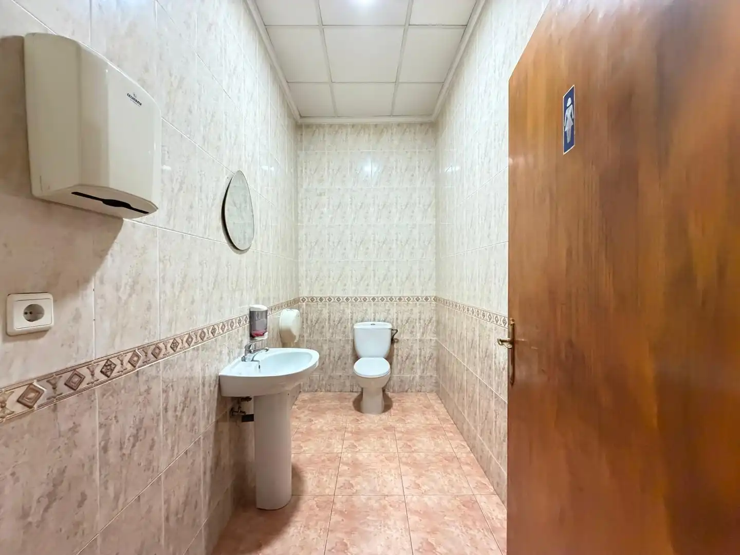 Business premises for sale in Calle RAMON GALLUD, imagen 23