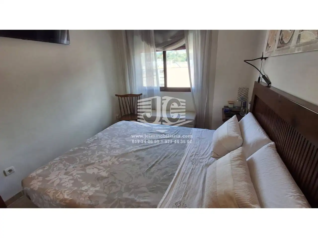 Habitación de Ático de alquiler en Tortosa con Aire acondicionado, Terraza y Amueblado
