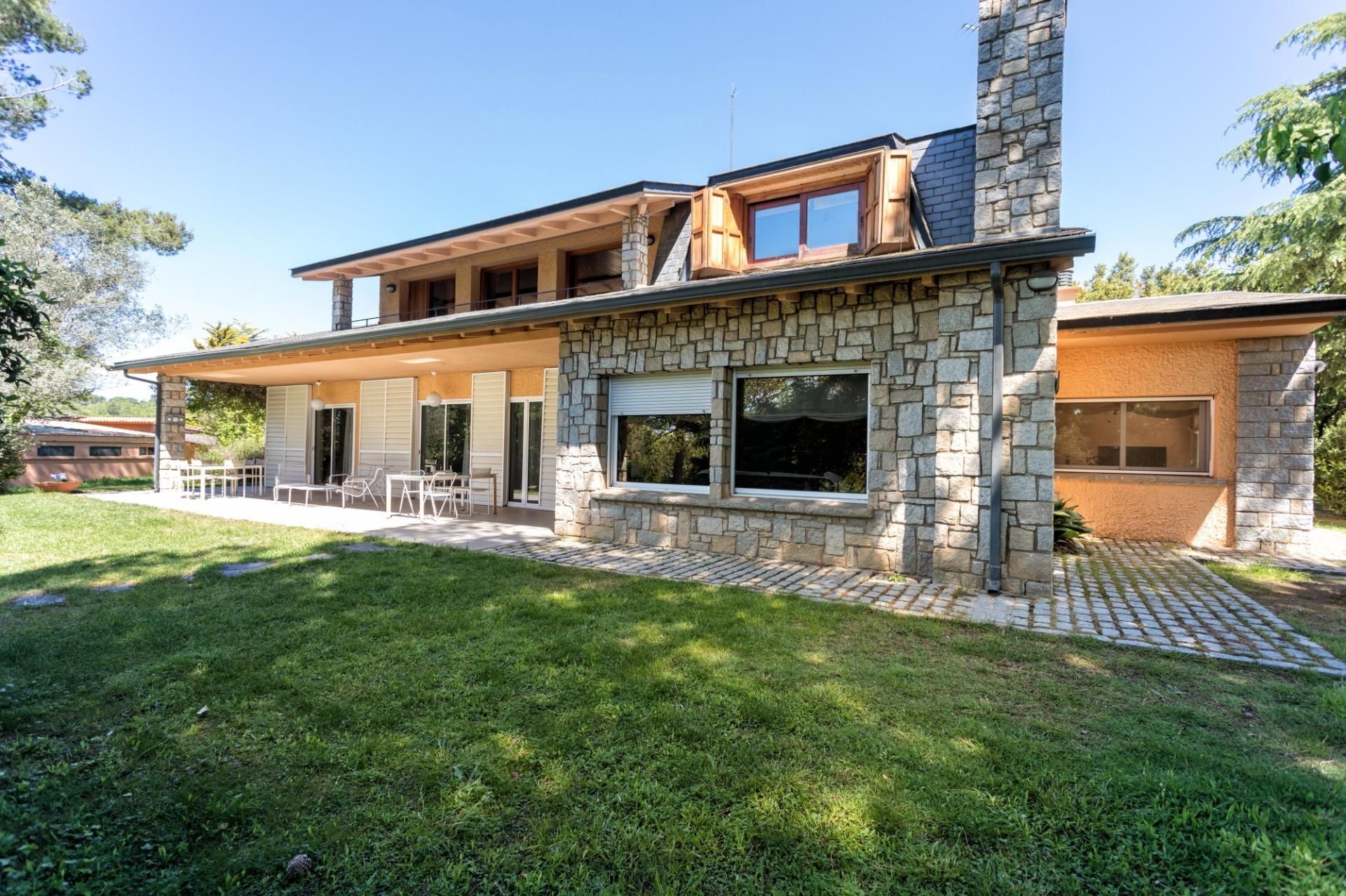 Vista exterior de Casa o chalet en venta en Cardedeu con Aire acondicionado, Calefacción y Jardín privado