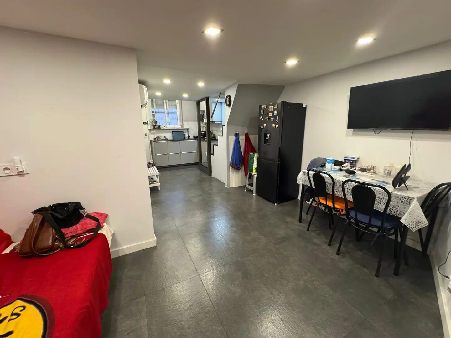 Planta baja en venta en L'Hospitalet de Llobregat con Aire acondicionado
