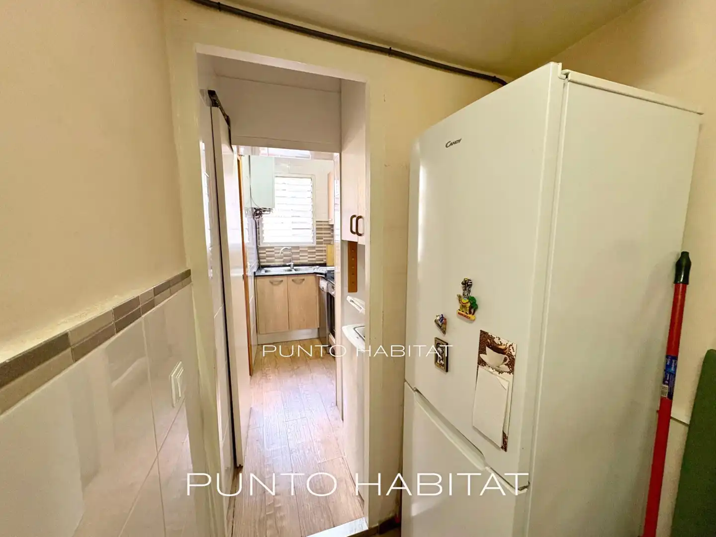 Kitchen of Flat for sale in Barcelona  with Air Conditioner, Heating and Parquet flooring