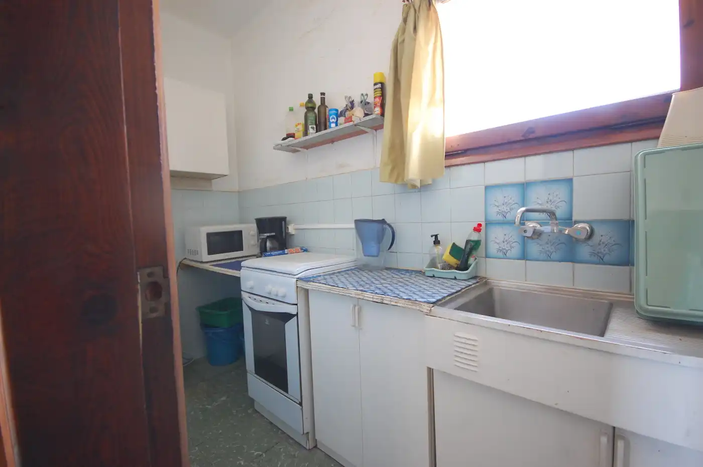 Cocina de Apartamento en venta en L'Escala con Terraza