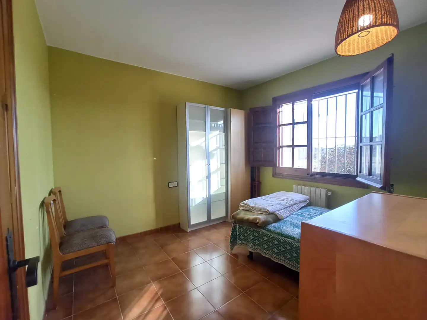 Habitación de Finca rústica en venta en Vilopriu con Jardín privado, Terraza y Amueblado