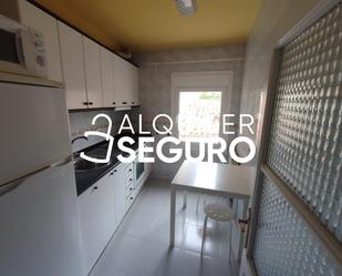 Kitchen of Flat to rent in Cella