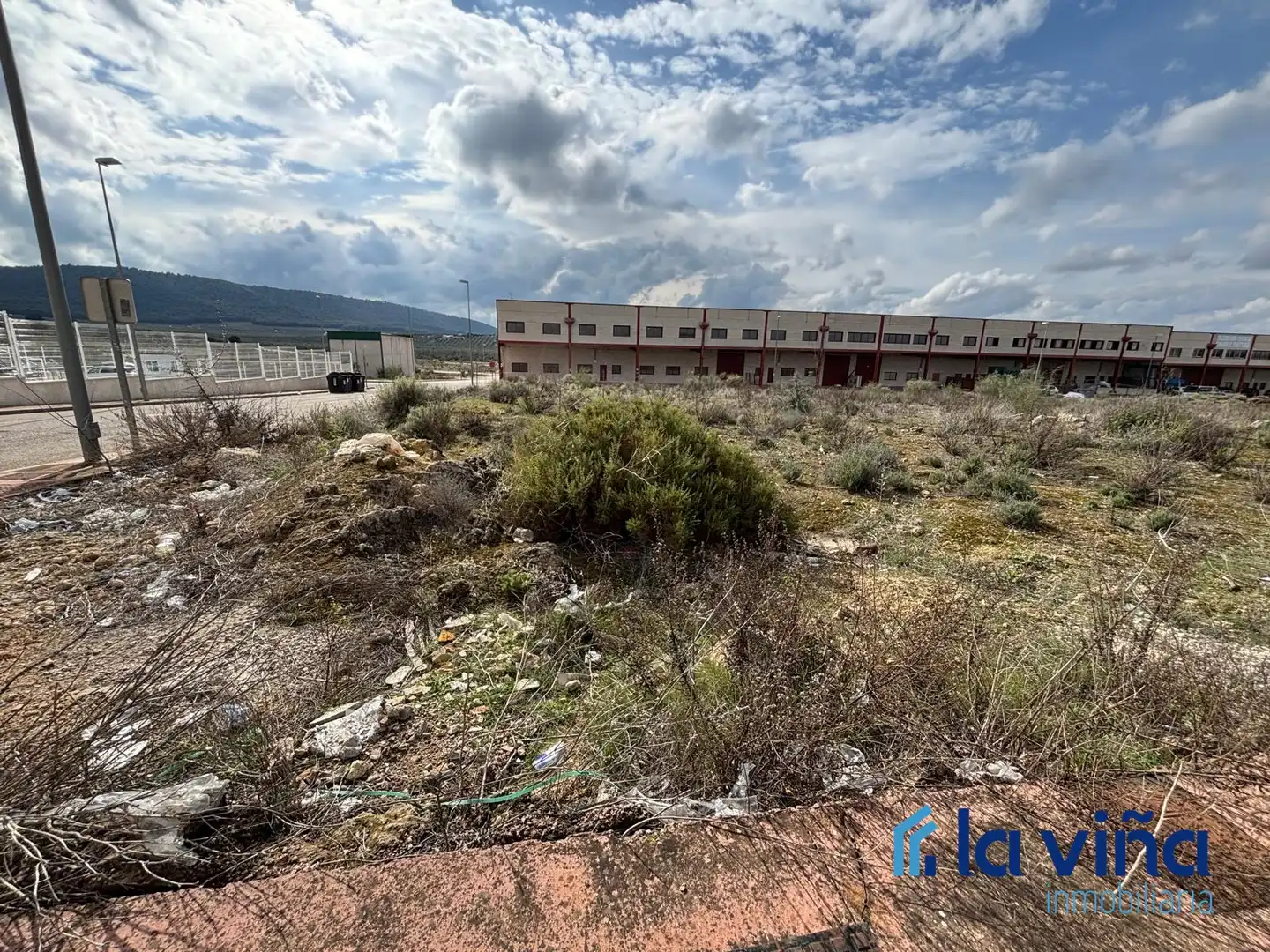 Industrial land for sale in Mollina, imagen 2