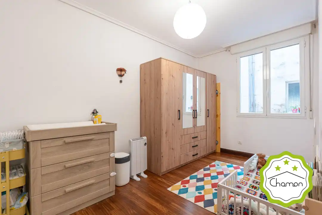 Flat for sale in Artatzu - Larraskitu