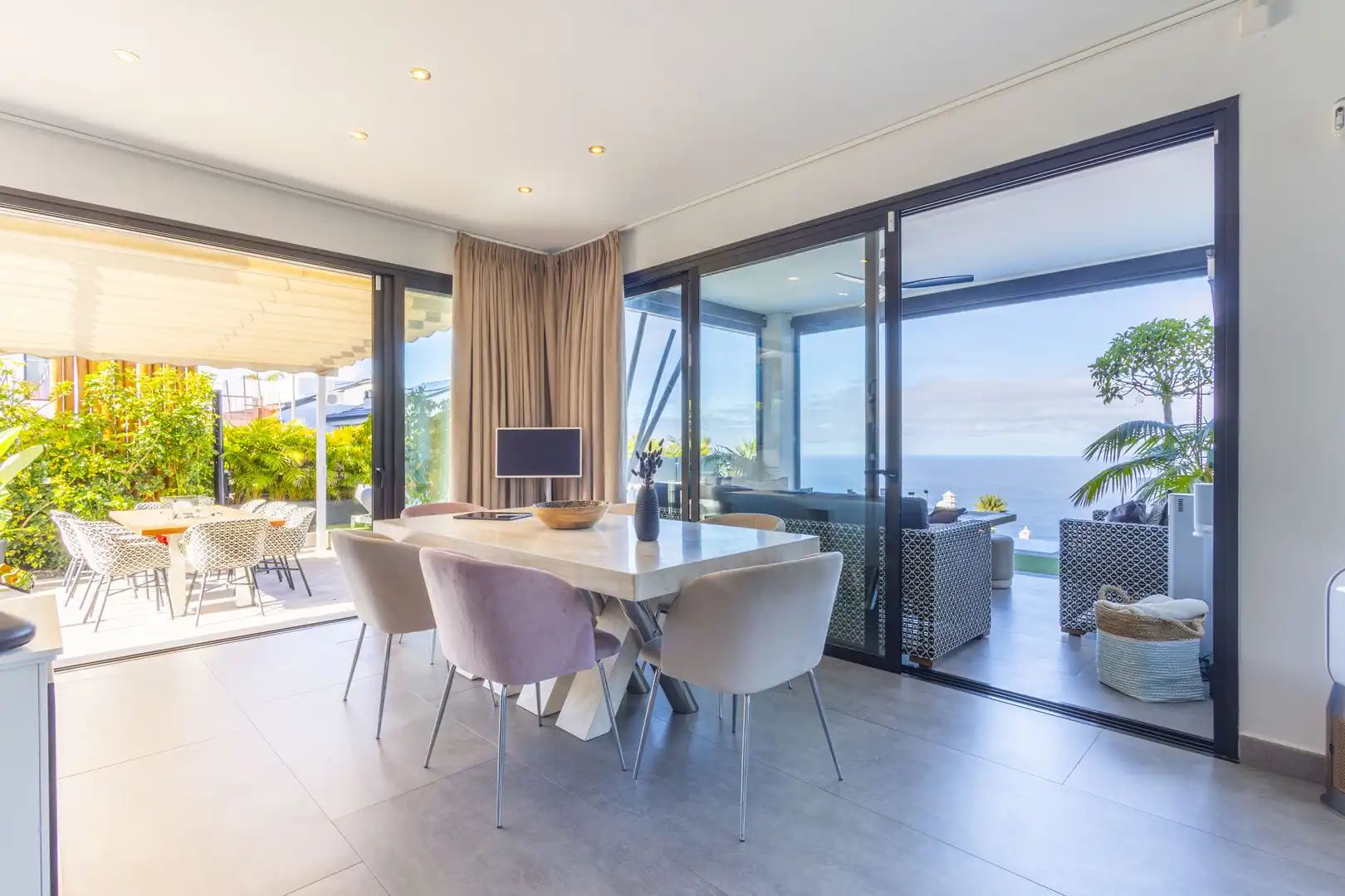 Comedor de Casa o chalet en venta en Santa Úrsula con Aire acondicionado, Calefacción y Jardín privado