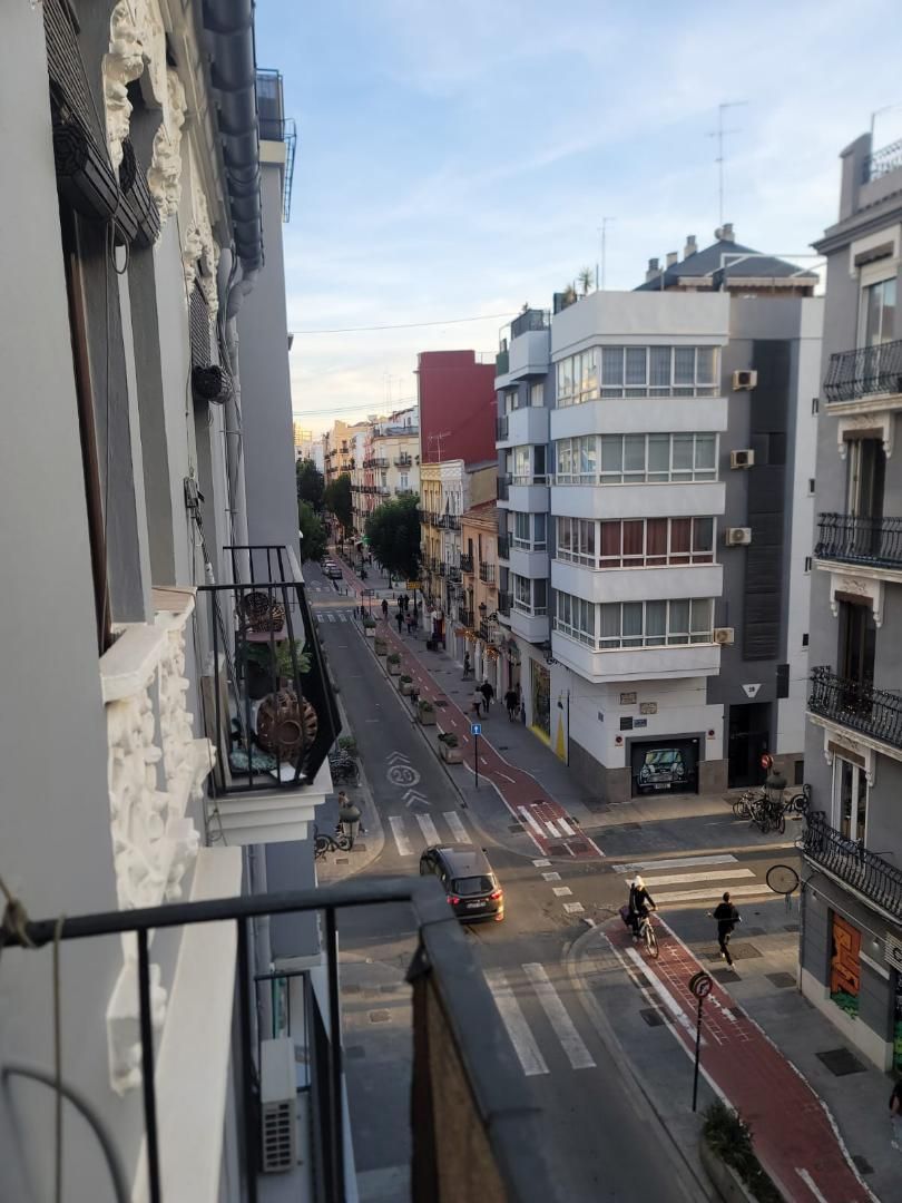 Vista exterior de Apartament en venda en  Valencia Capital