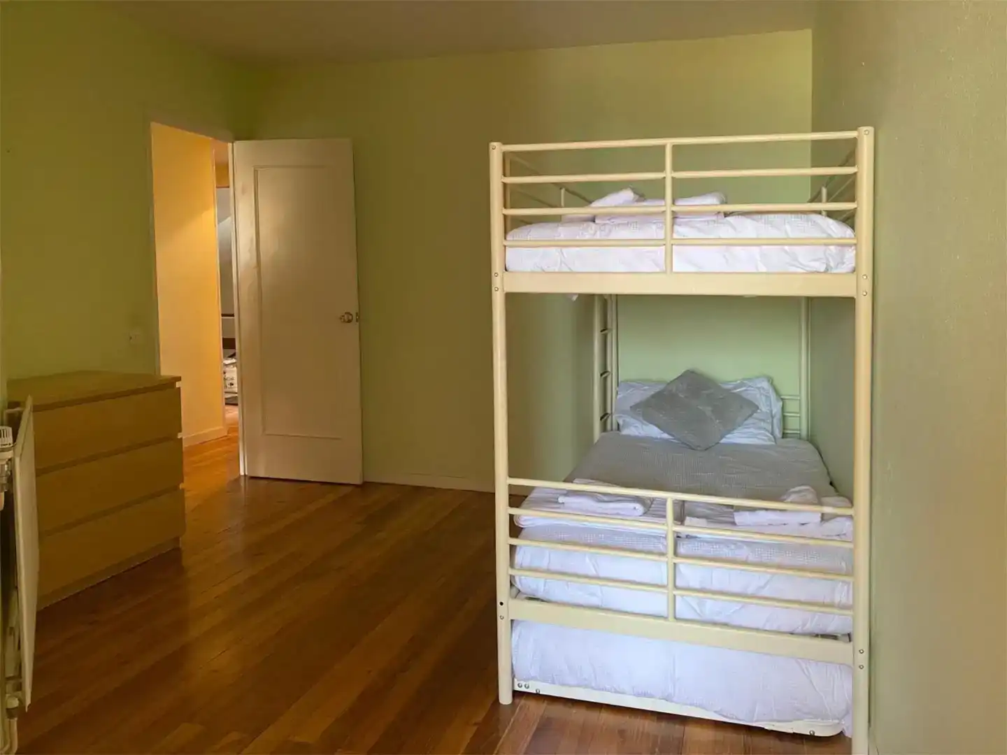 Wohnung zur Miete in Avenida de Cantabria, 24, La Pereda