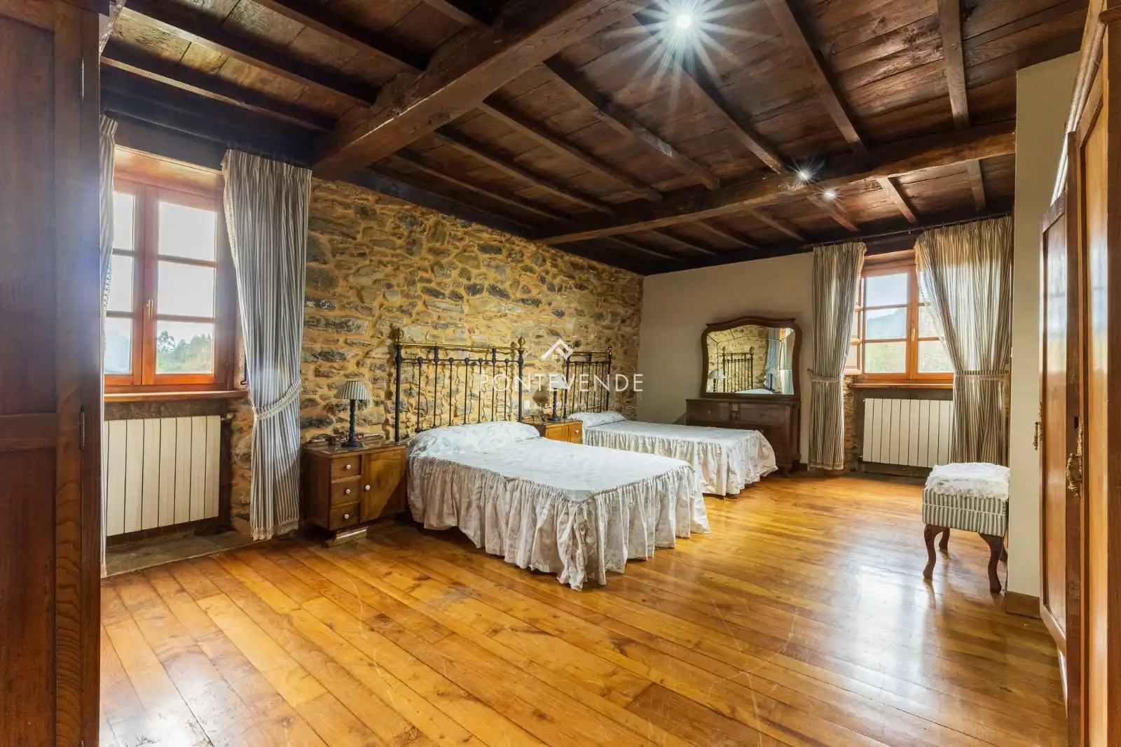 Habitación de Casa o chalet en venta en Santiso con Calefacción, Jardín privado y Terraza