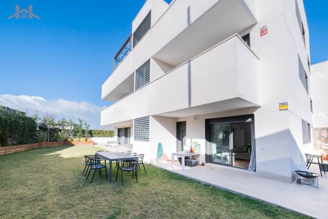 Planta baja en Venta en Avenida Tercios de la Legión Española, 2 en Valdepastores - Las Encinas