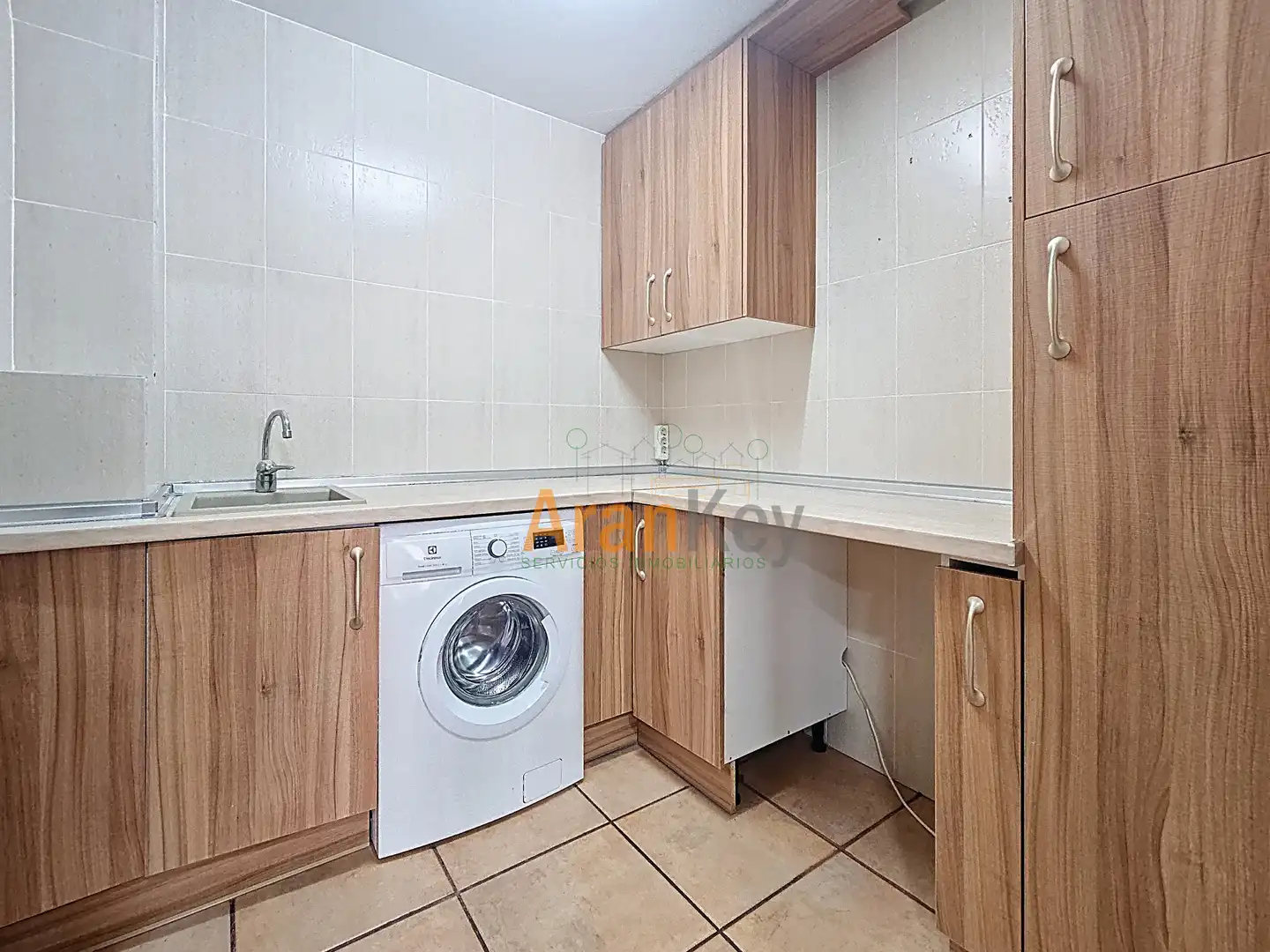 Kitchen of Houses for sale in Aranjuez  with Air Conditioner, Heating and Private garden