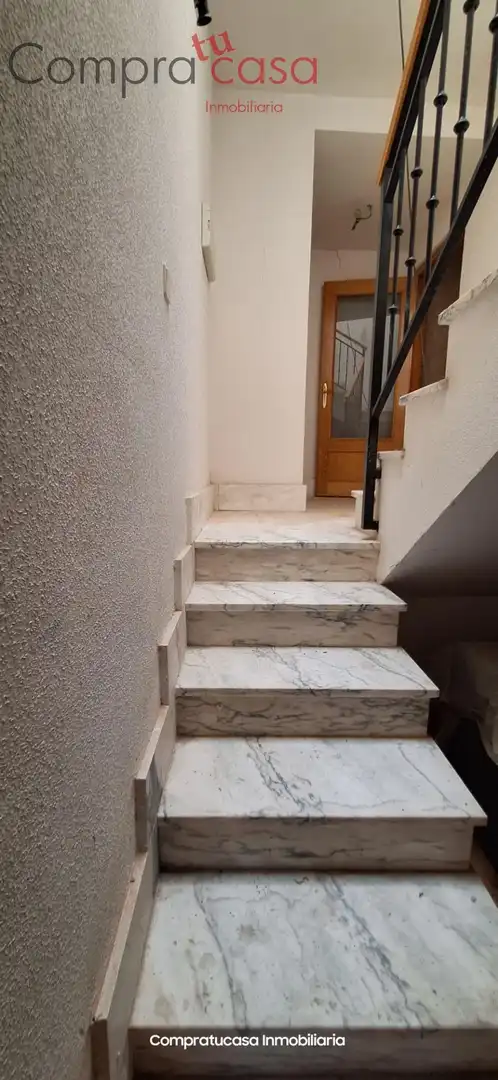 Dúplex en venda en Segovia amb Calefacció, Jardí privat i Parquet