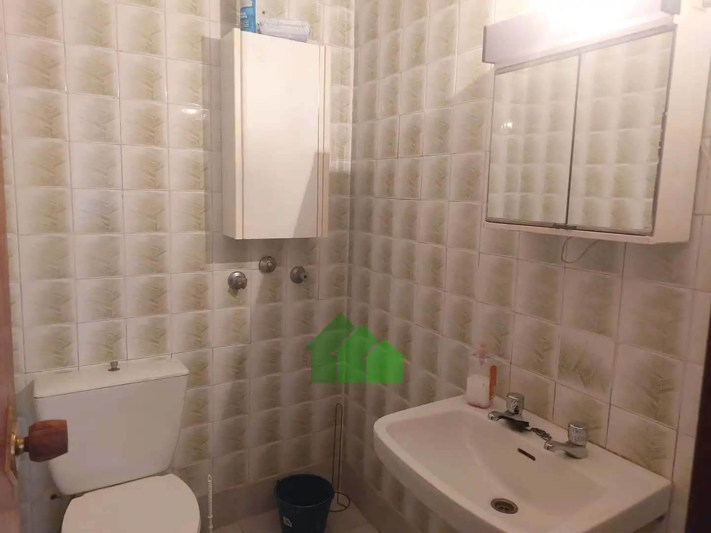 Badezimmer von Haus oder Chalet zum Verkauf in Guadiana mit Klimaanlage, Abstellraum und Fernseher