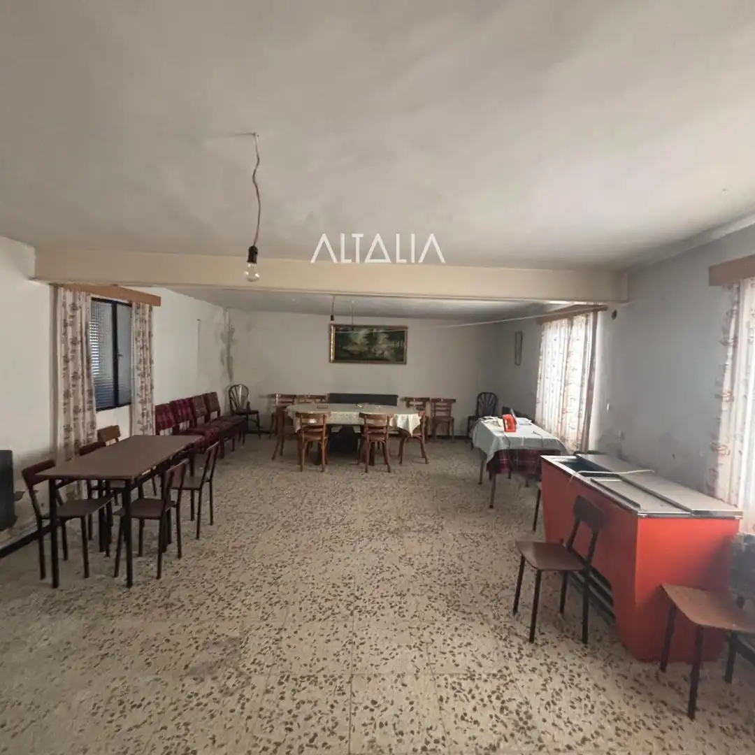 Casa o xalet en venda en Poyatos amb Calefacció, Terrassa i Traster