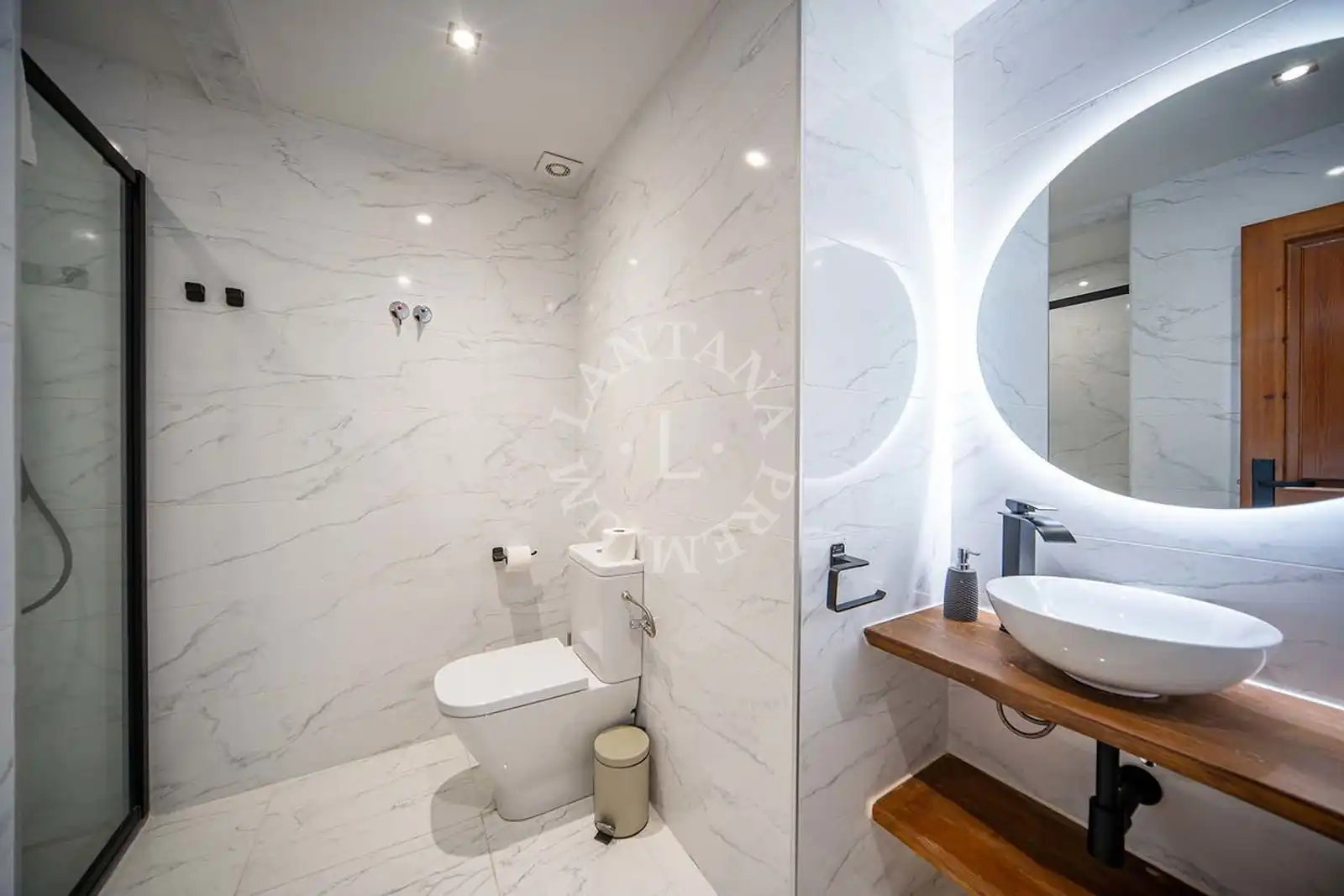 Baño de Casa o chalet en venta en Naut Aran con Calefacción, Parquet y Horno