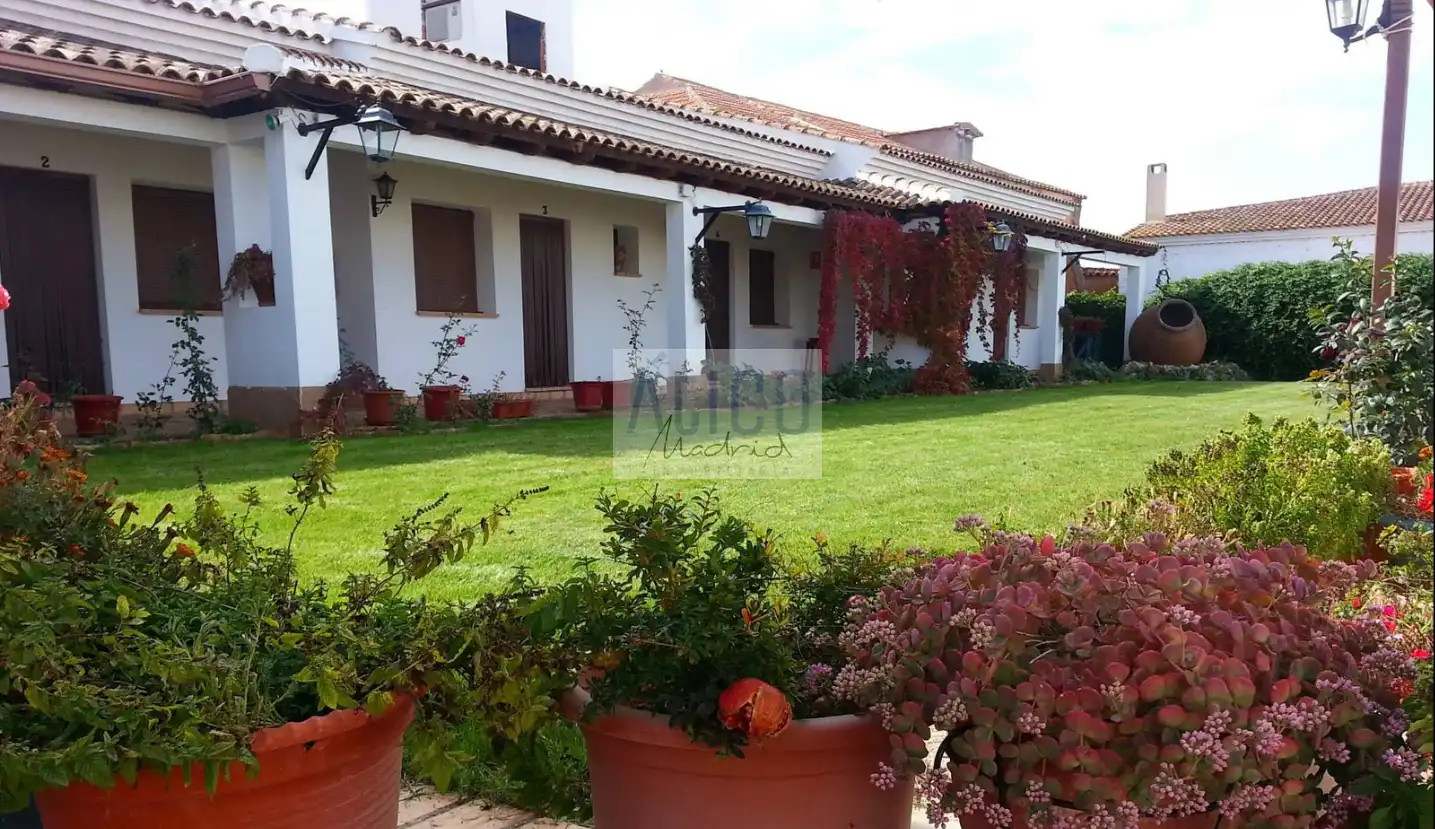 Jardín de Casa o chalet en venta en Cózar con Aire acondicionado, Calefacción y Terraza