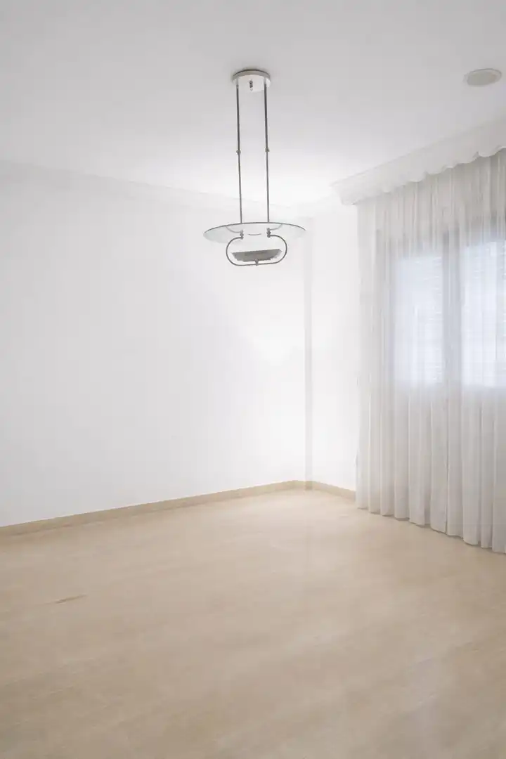 Habitación de Ático de alquiler en Marbella con Calefacción, Jardín privado y Piscina