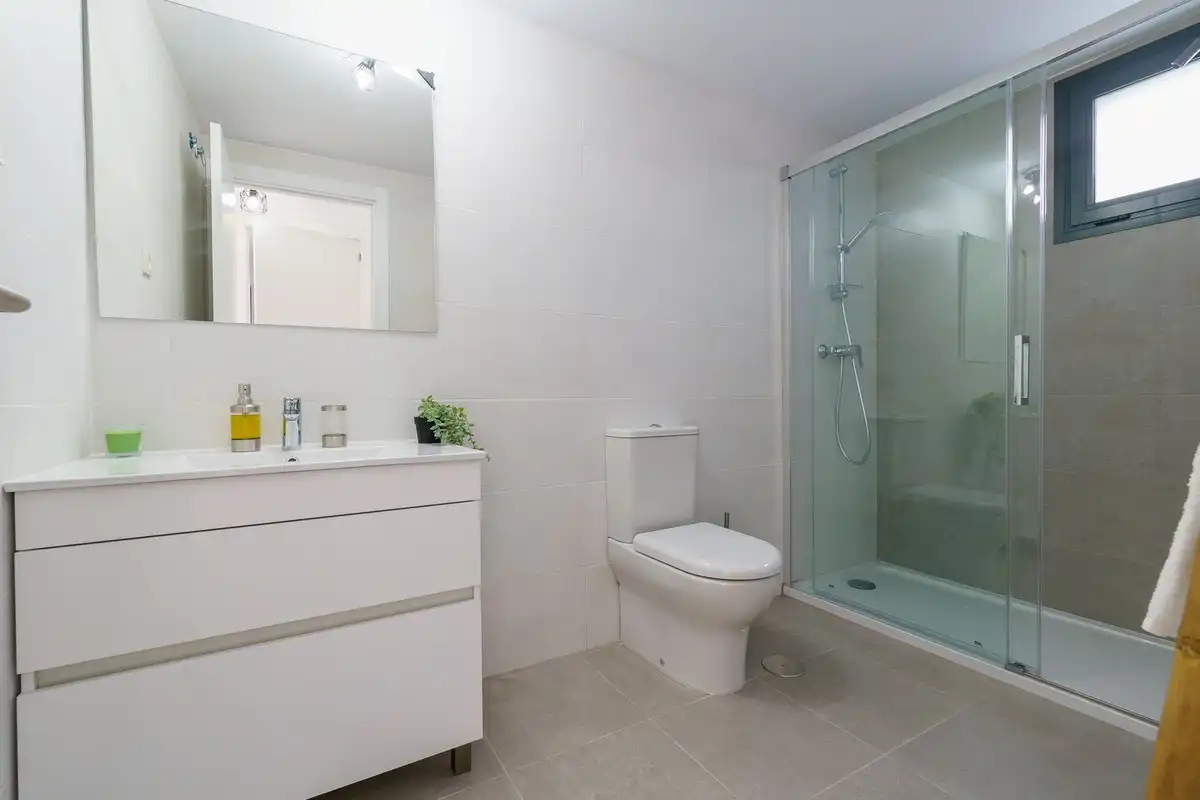 Bathroom of Apartments for sale in Mijas  with Air Conditioner, Terrace and Furnished