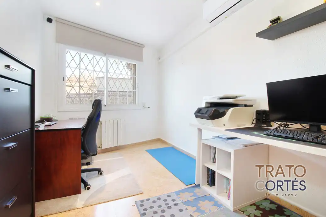 Maison jumelée avec terrasse à vendre à Plaça Magdalena Trias 10, imagen 16