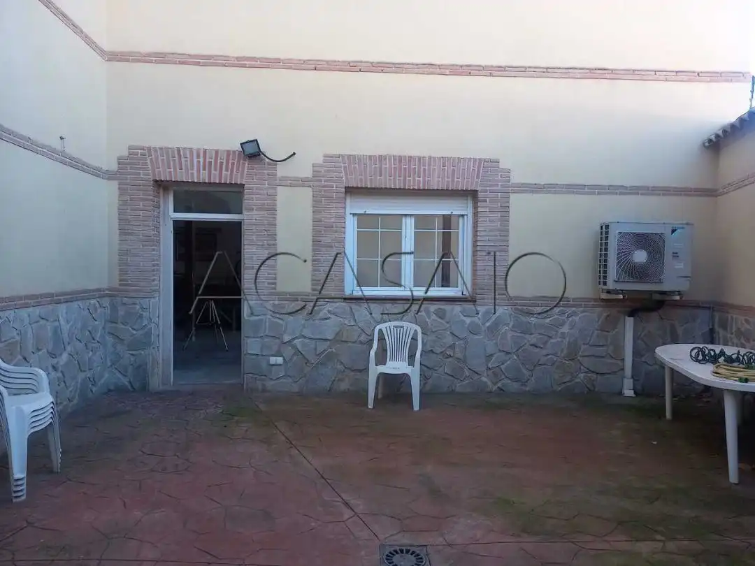 Jardín de Casa o chalet en venta en Maqueda con Aire acondicionado, Calefacción y Trastero