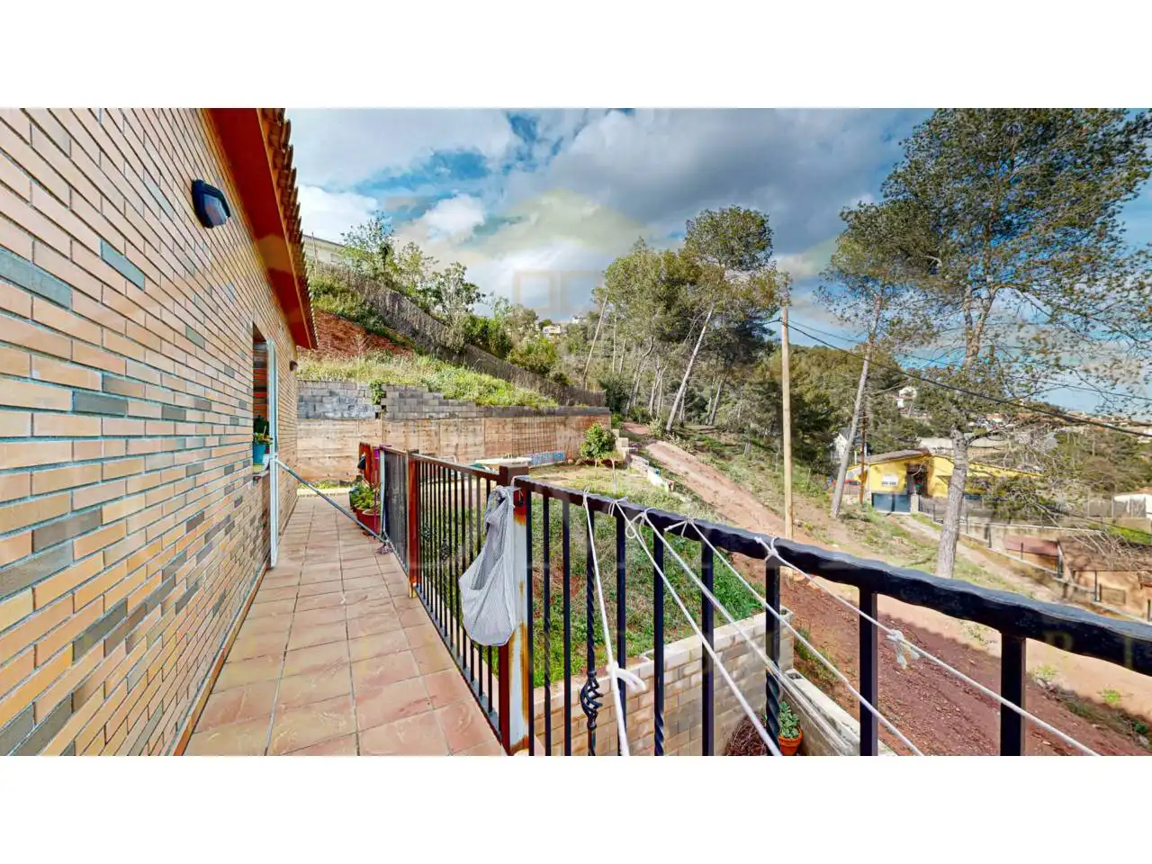 Vista exterior de Casa o xalet en venda en Corbera de Llobregat amb Calefacció i Terrassa