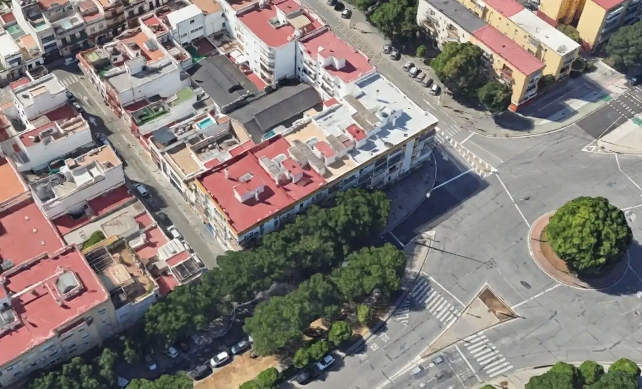 Pis amb balcó en venda a Calle CANAL