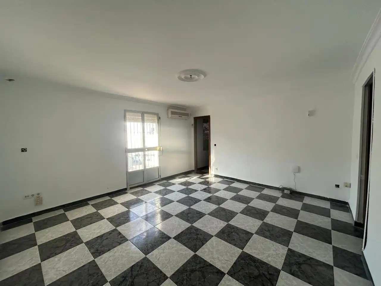 Living room of Houses for sale in Utrera