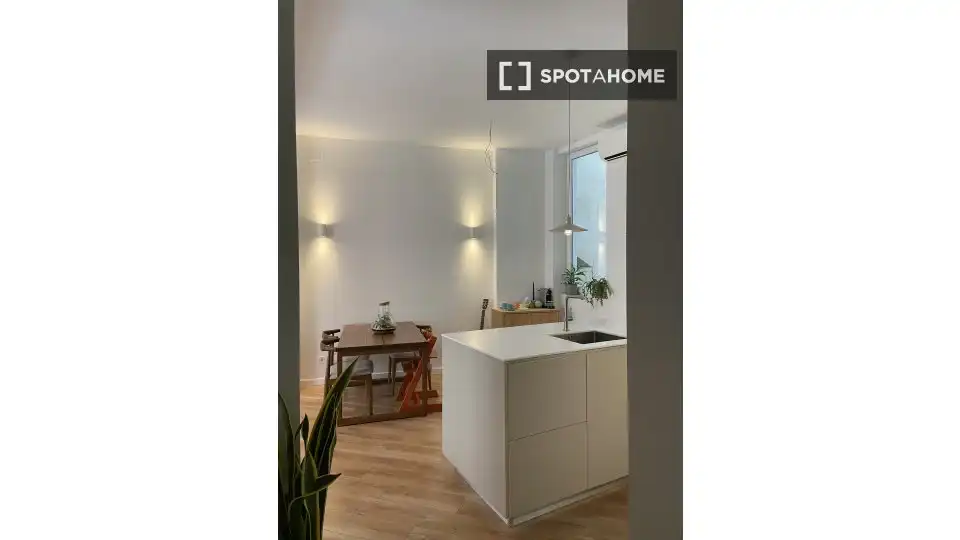 Piso con terraza en alquiler en L'Eixample, imagen 6