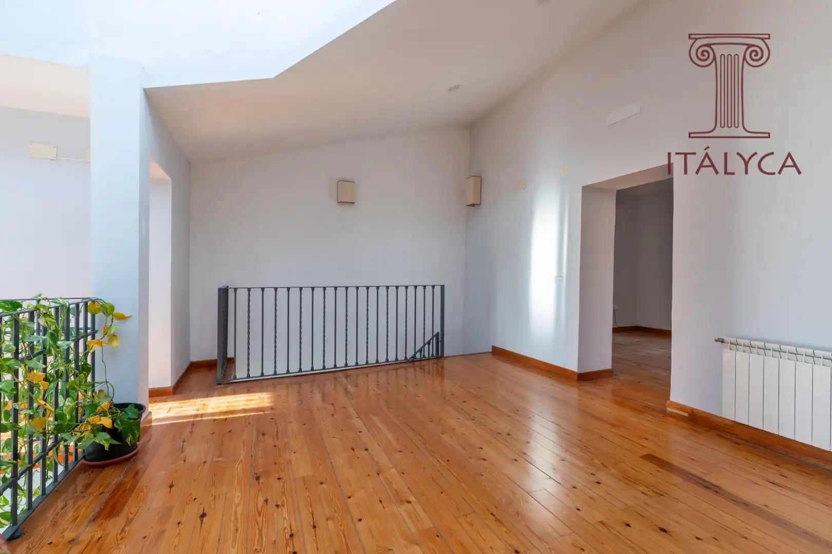 Casa o xalet en venda en Bormujos amb Aire condicionat, Calefacció i Jardí privat
