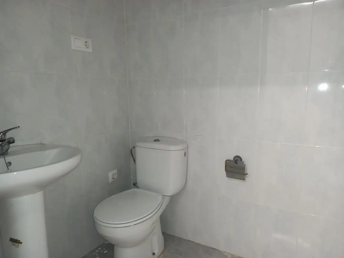 Local comercial en venta en Calle Cartagena de Indias 6, imagen 8