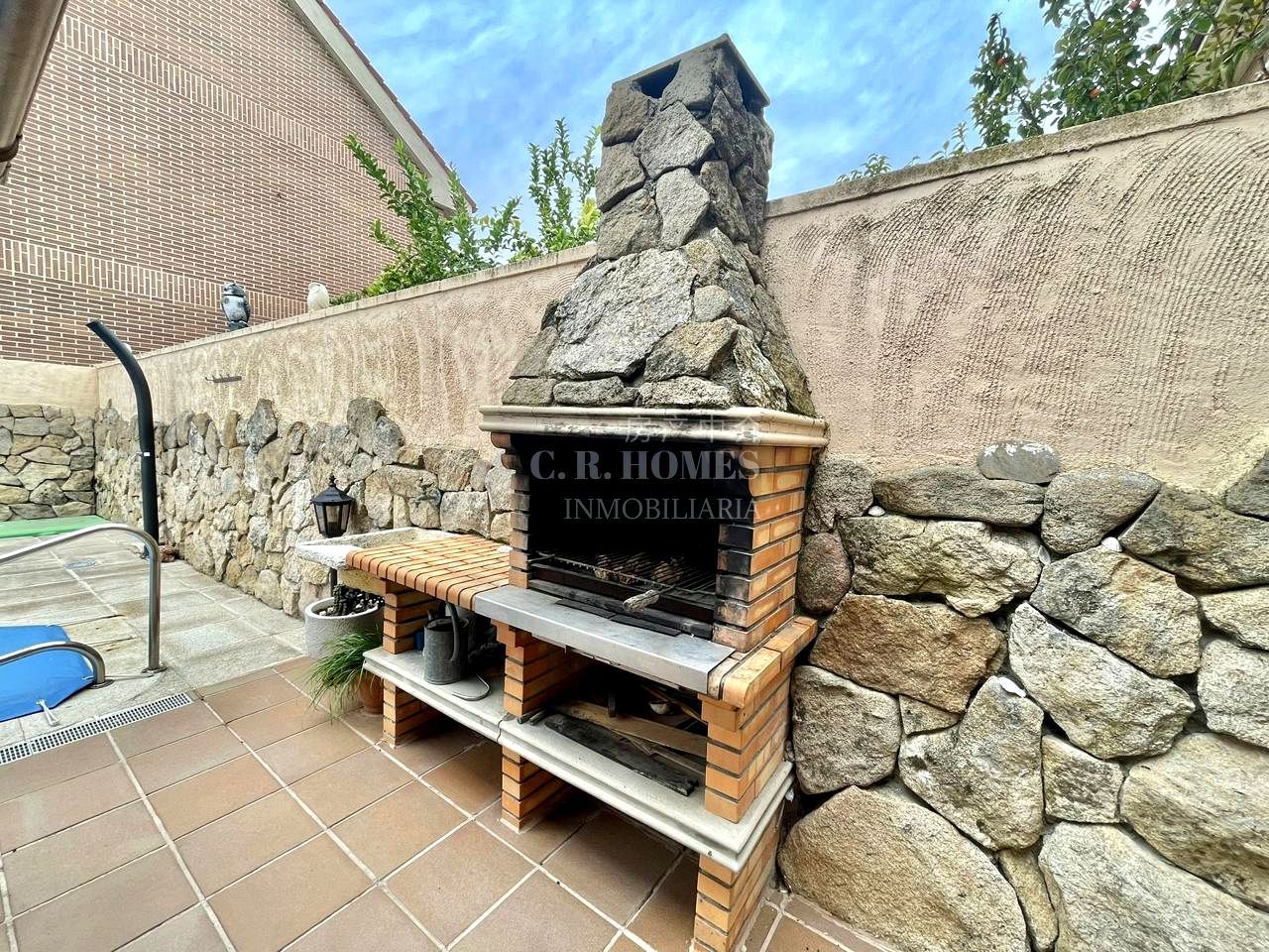 Terrace of Single-family semi-detached for sale in Fuenlabrada  with Air Conditioner, Heating and Private garden