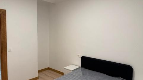Foto 5 de Piso de alquiler en Calle Iturralde y Suit, 22, 2º Ensanche, Navarra