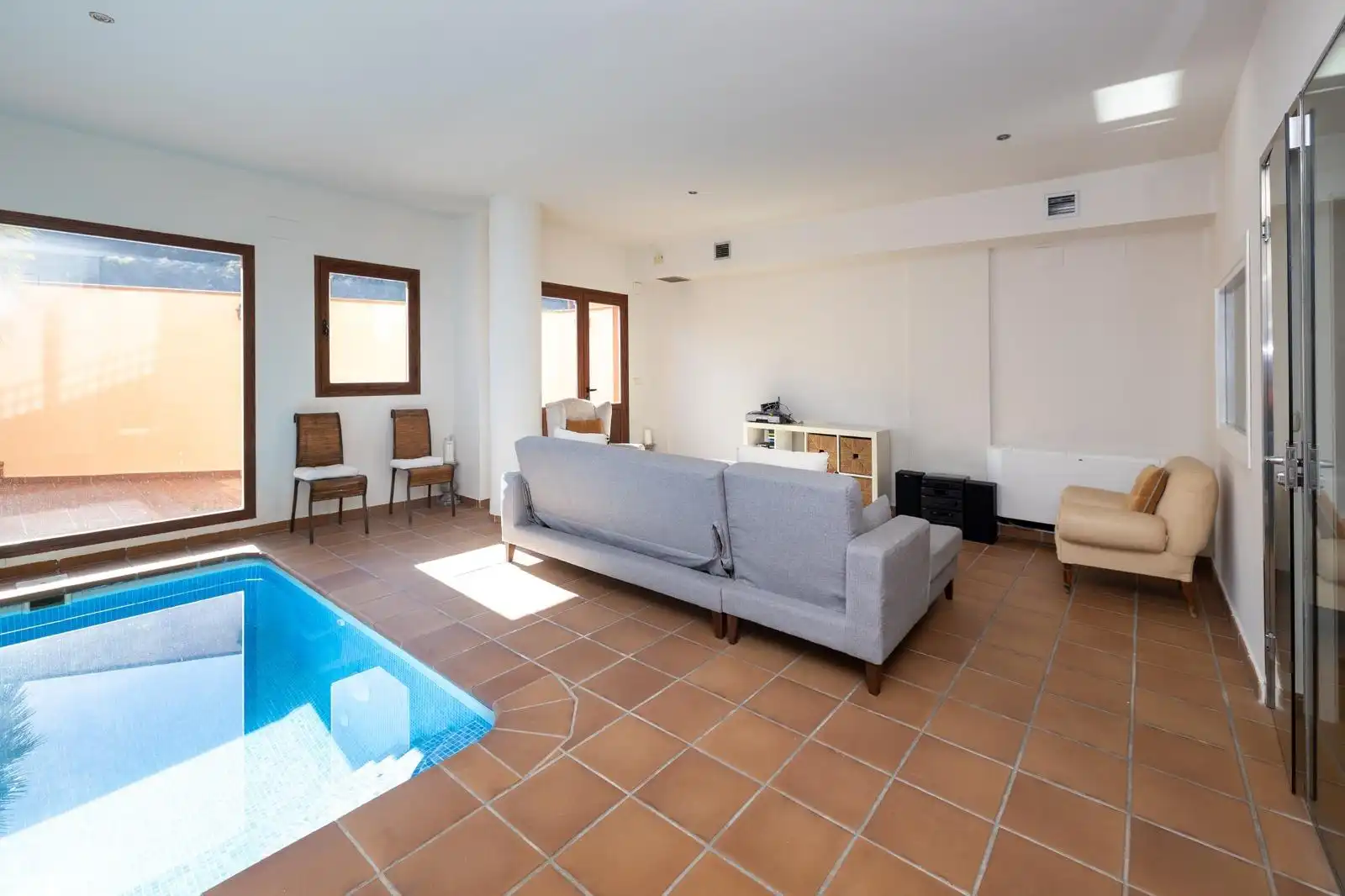 Swimming pool of Detached homes for sale in Granada  with Air Conditioner, Heating and Terrace