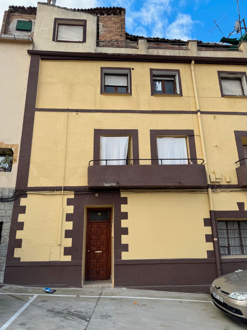 Vista exterior de Piso en venta en Funes