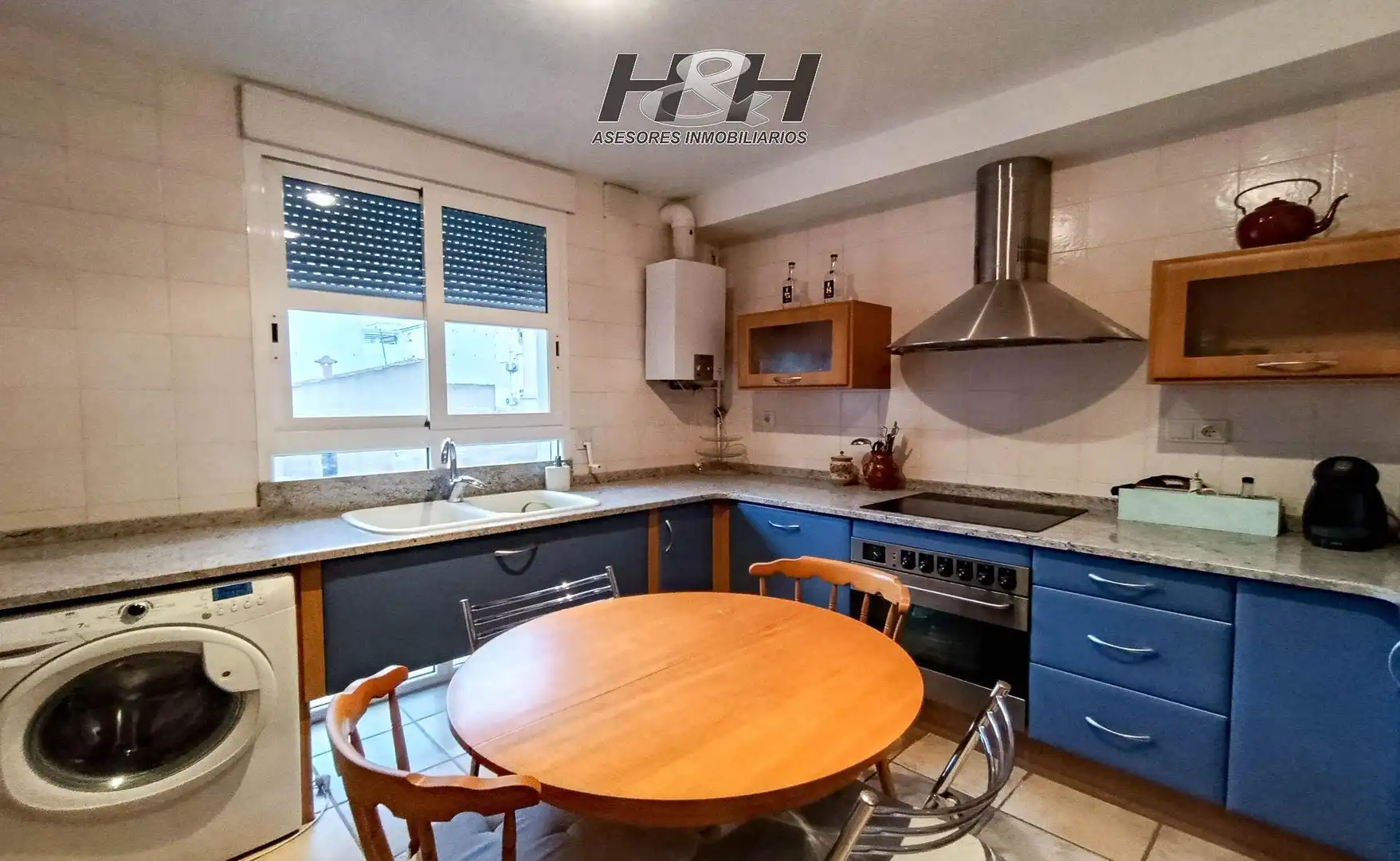 Cocina de Casa o chalet en venta en Burjassot con Aire acondicionado, Calefacción y Trastero