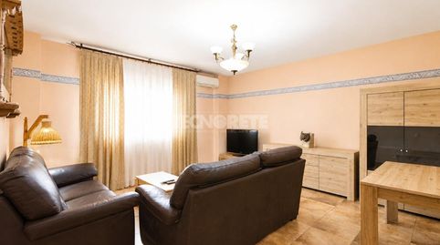 Foto 3 de Piso en venta en Calle Rio Estenilla, Santa María de Benquerencia, Toledo Capital
