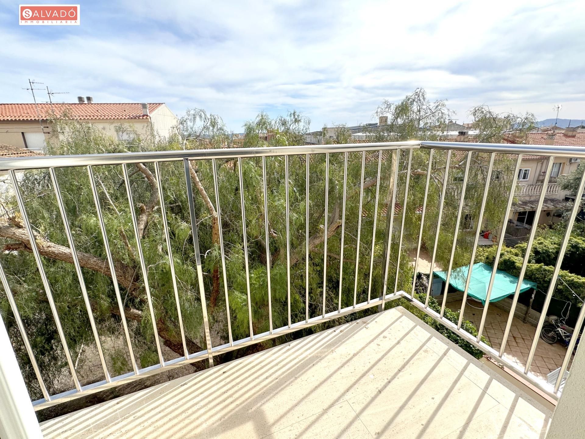 Terrasse von Dachboden zum verkauf in Sant Jaume dels Domenys mit Klimaanlage, Heizung und Terrasse