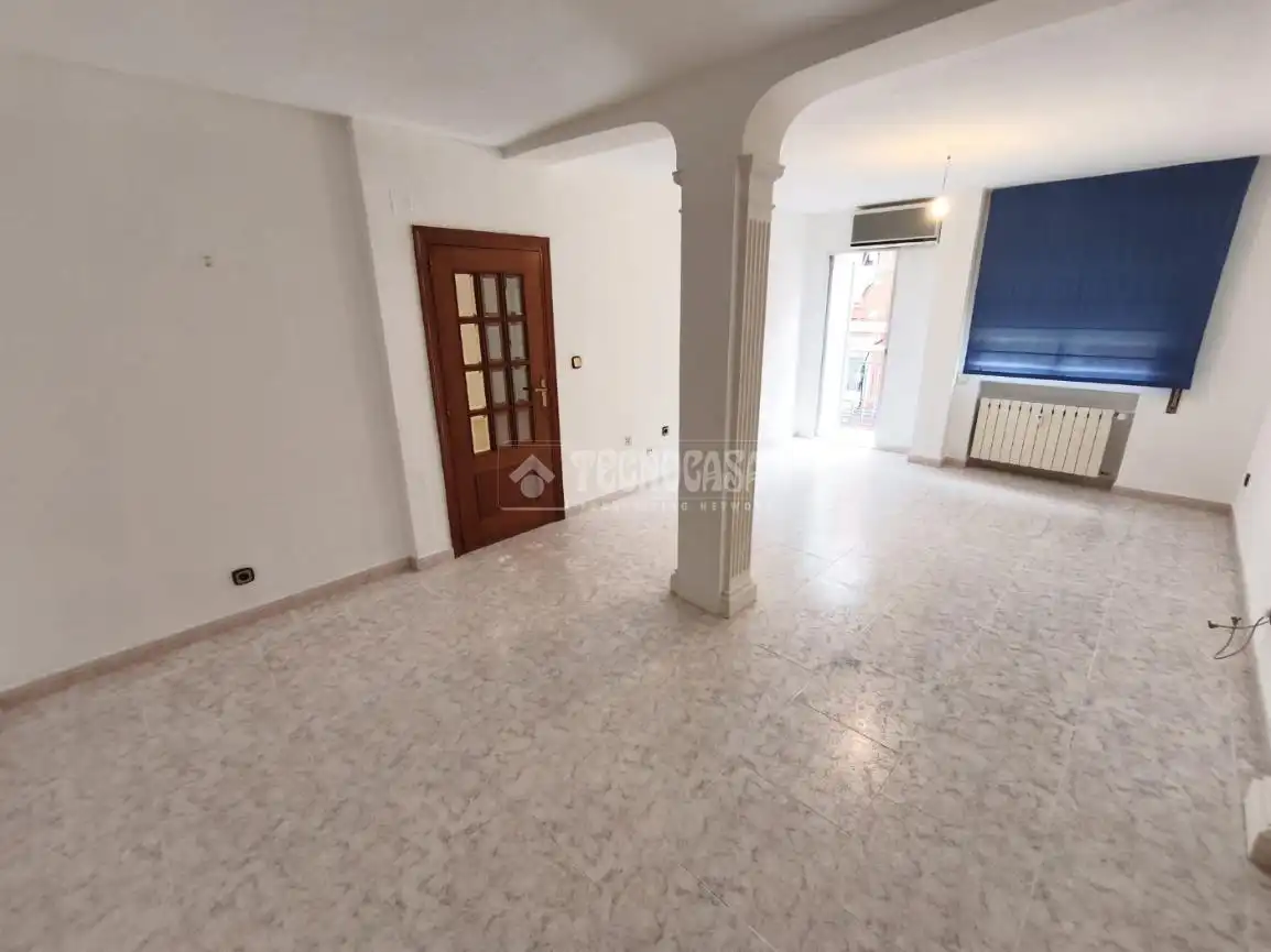 Flat for sale in Casco Antiguo