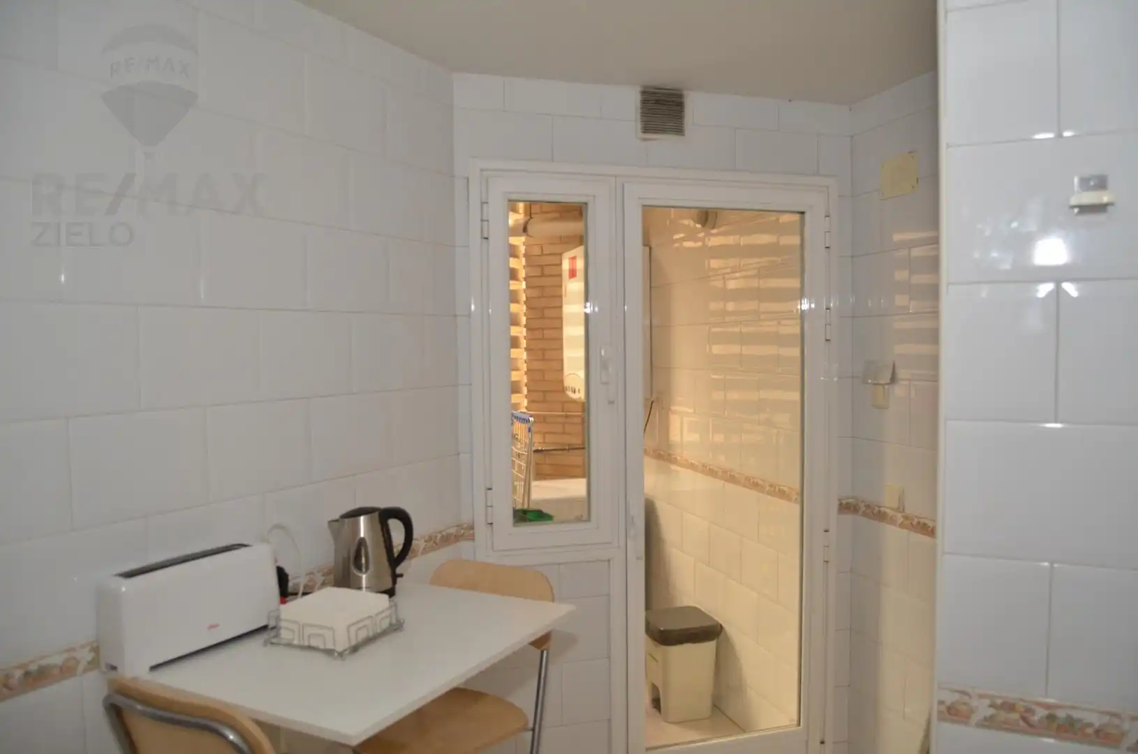 Cuina de Apartament de lloguer en Madrid amb Aire condicionat, Calefacció i Terrassa