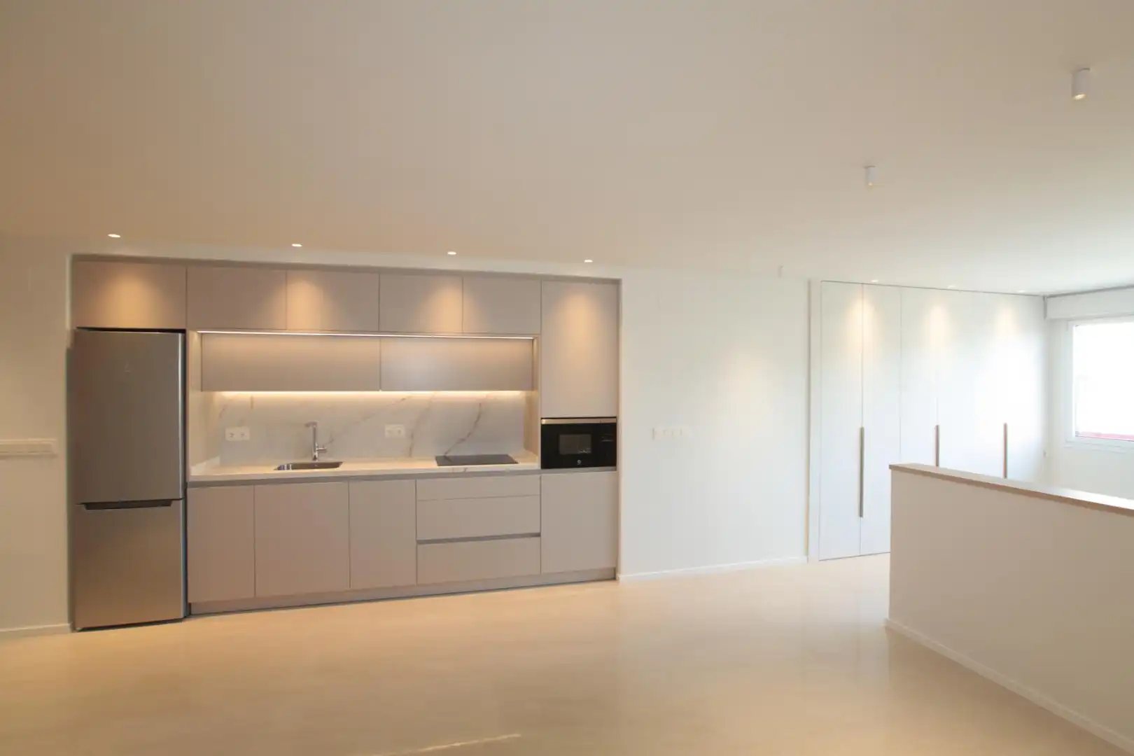 Cocina de Loft de alquiler en Granada