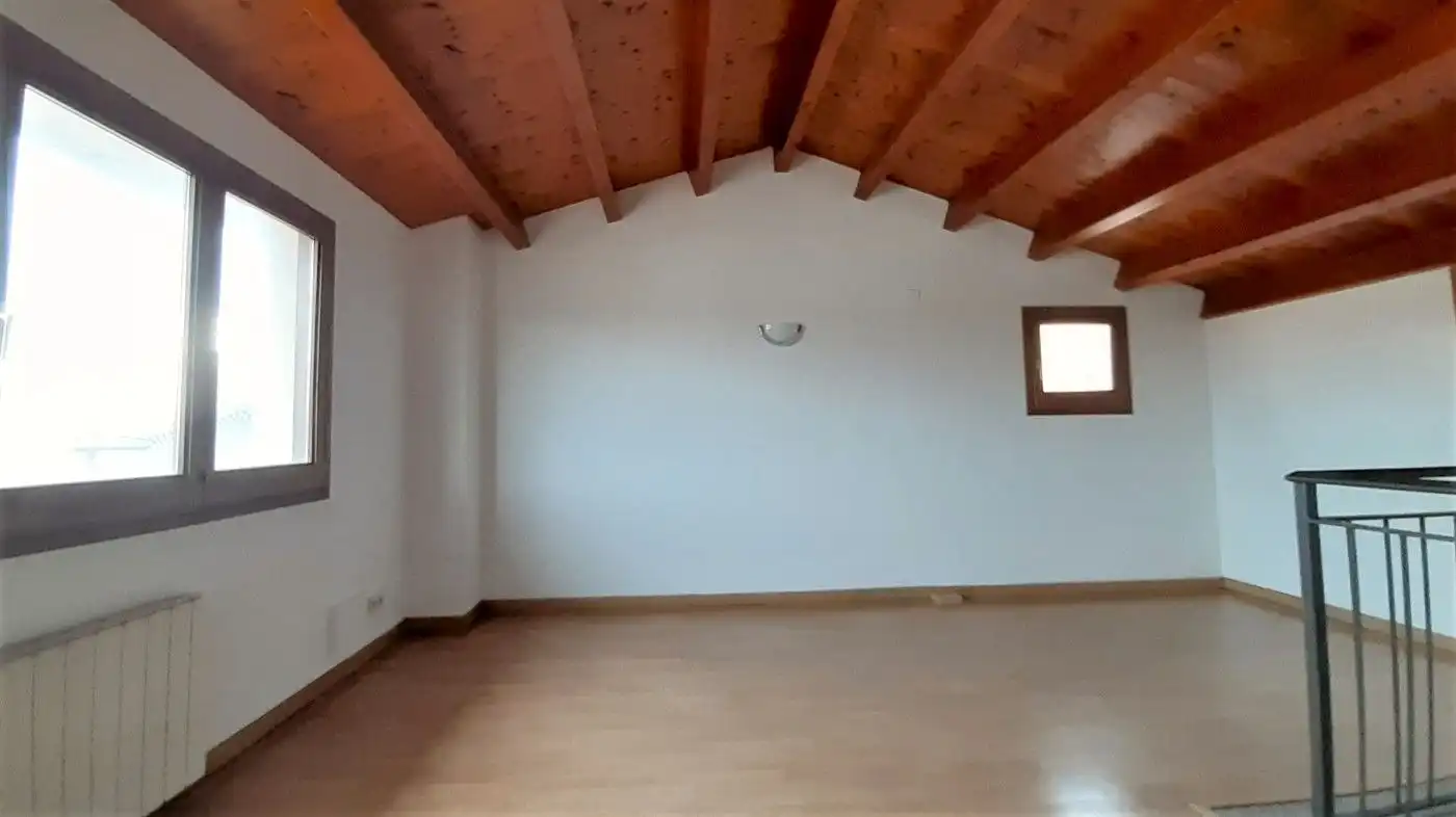 Wohnzimmer von Einfamilien-Reihenhaus zum Verkauf in Moià mit Heizung, Terrasse und Abstellraum