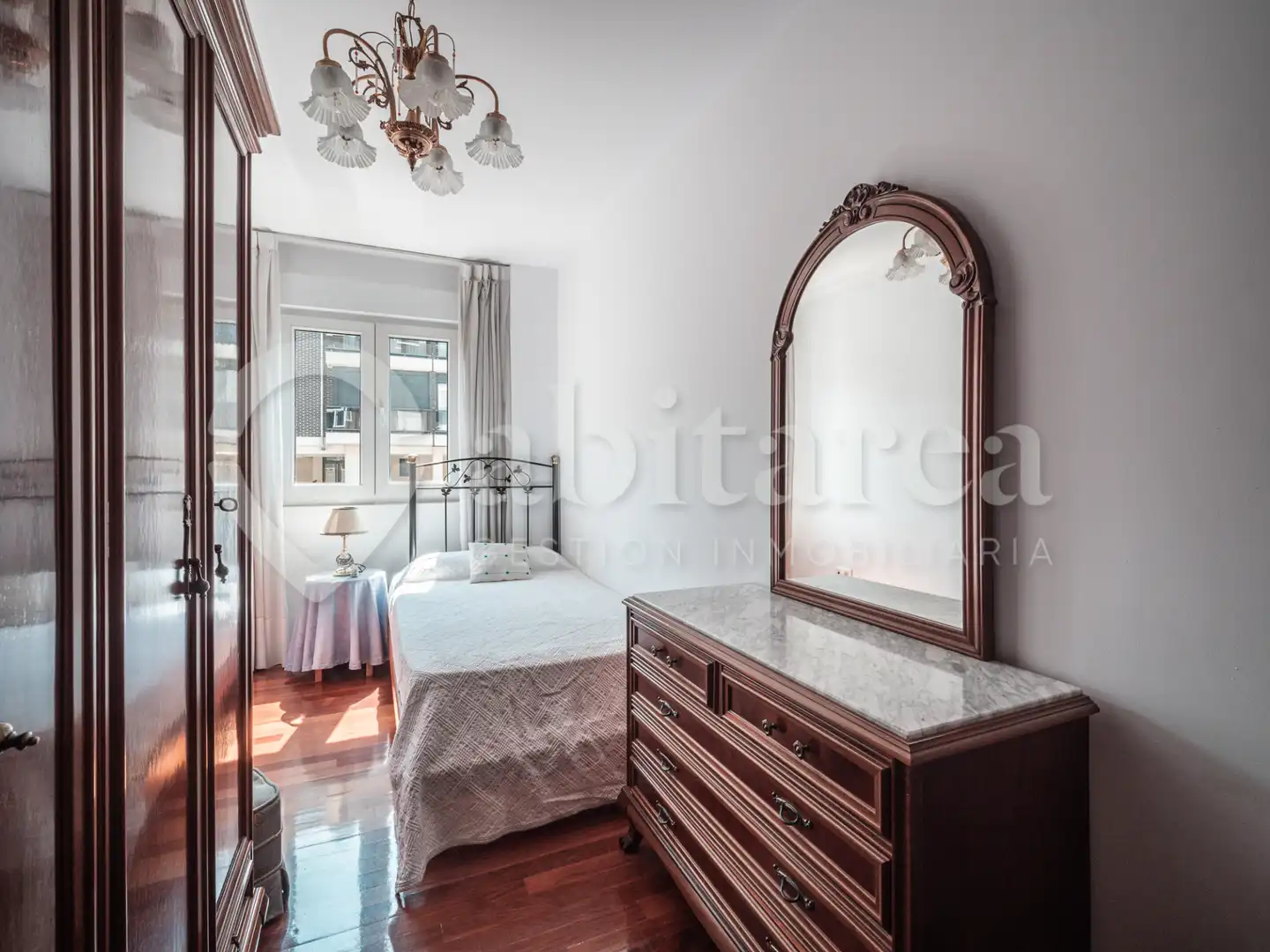 Schlafzimmer von Wohnung zur Miete in Camargo mit Heizung, Möbliert und Balkon